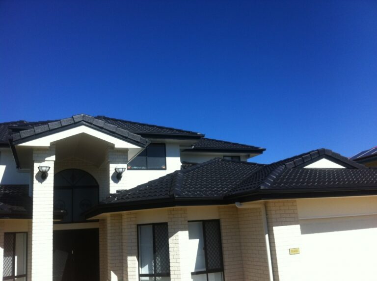 Photo by Dependable Roof Restorations